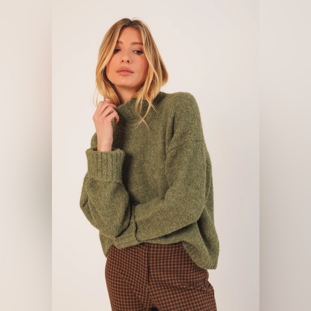 New! INDI & COLD Jessie Perkins Knit Sweater 💚 Medium - Picture 3 of 10